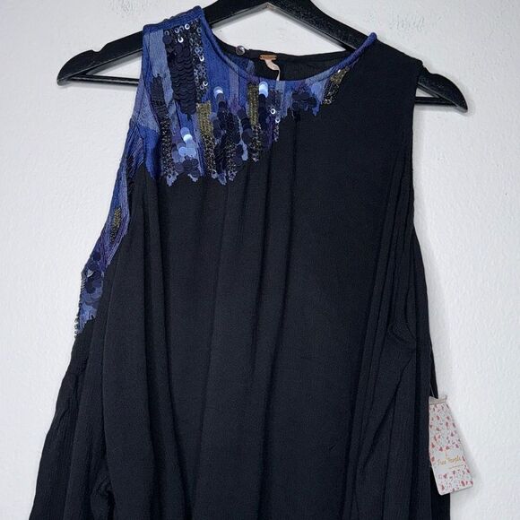 All About You Embellished Cold Shoulder Size Medium - Picture 6 of 10
